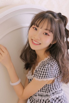 无颜美女在线观看